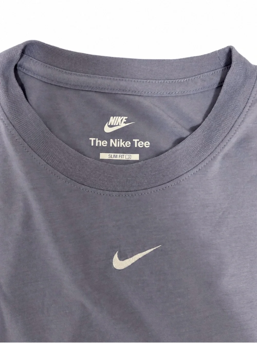 Nike Slim Fit Mini Swoosh Tee – Purple